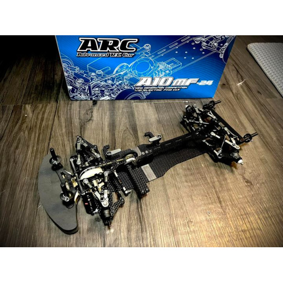 ARC A10MF-24 FWD Car Kit 1:10 with Carbon Chassis R100037